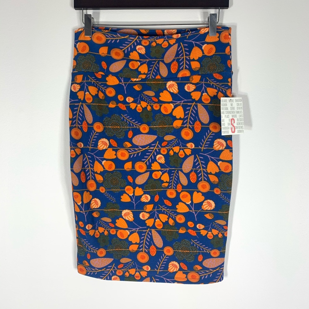 Lularoe Cassie spring pencil knit skirt NWT Small - Picture 4 of 5